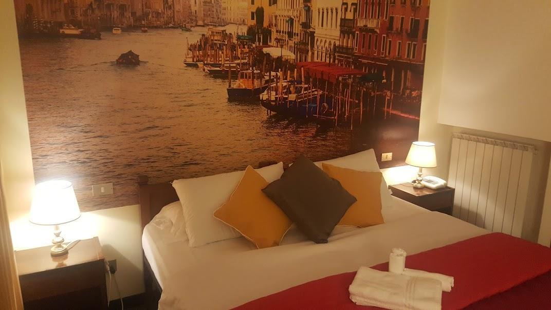 Hotel Palombella & Restaurant Frosinone Extérieur photo